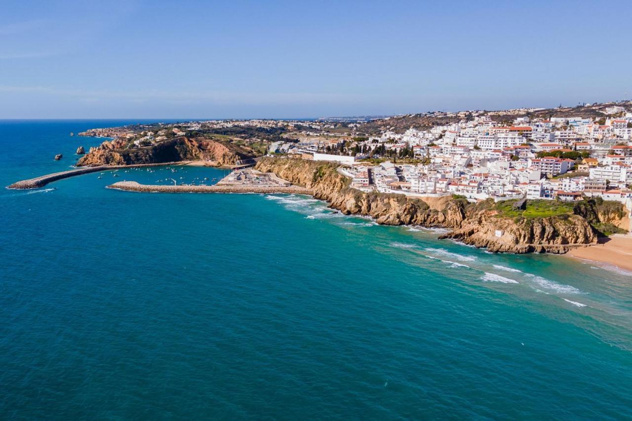 Typical T2 In Albufeira W/ Balcony By Lovelystay ภายนอก รูปภาพ